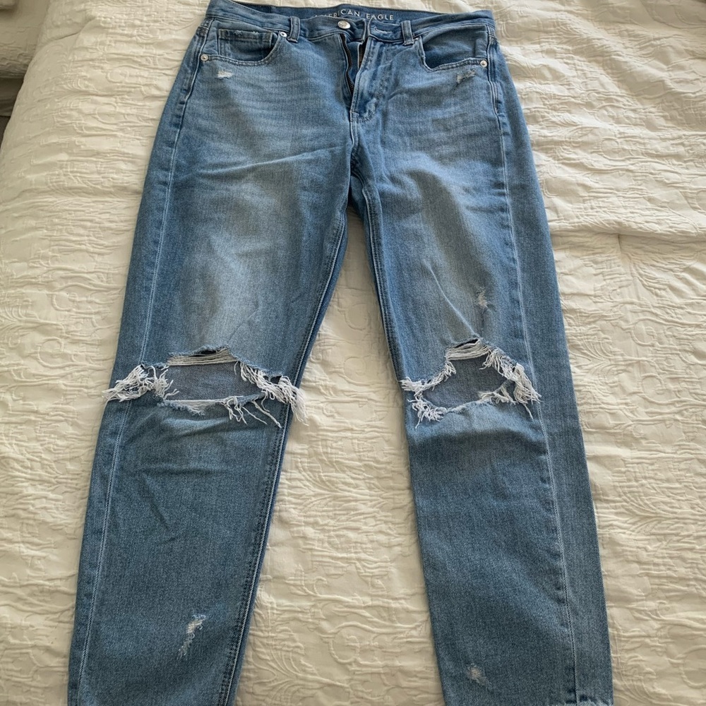 American Eagle Mom Jeans
